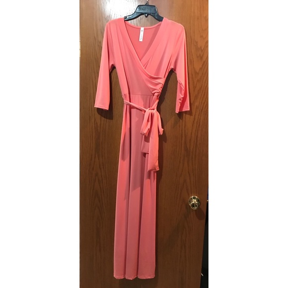 coral maxi dress with sleeves